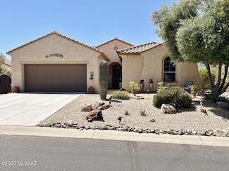 2210 E Eager Dr, Green Valley, AZ 85614