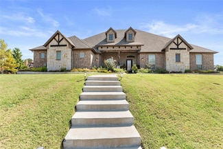 209 Falcon Point Dr, Heath, TX 75032