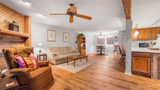 5940 Baydy Peak Rd Unit 322-D, Osage Beach, MO 65065