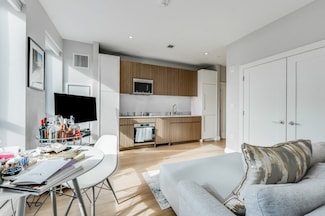 100 Shawmut Ave Unit 411, Boston, MA 02118