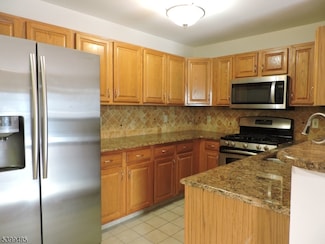 44 Ridgedale Ave Unit 8, Morristown, NJ 07960