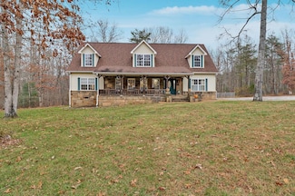 1035 Gray Eagle Dr, Crossville, TN 38572