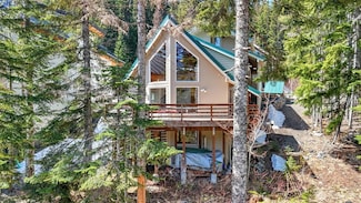 160 Innsbruck Dr, Snoqualmie Pass, WA 98068
