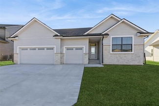 513 NE 58th St, Ankeny, IA 50021