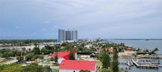 3040 Lake Shore Dr Unit 2, Riviera Beach, FL 33404