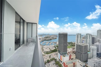 159 NE 6th St Unit PH 5008, Miami, FL 33132
