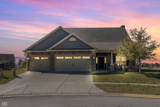 2906 Detford Ct, Lebanon, IN 46052