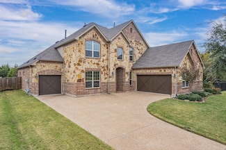 8914 Waters Ln, Rowlett, TX 75089