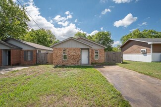 2627 W Sycamore Ave, Corsicana, TX 75110