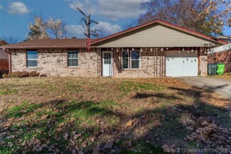 307 E Cloud St, Bristow, OK 74010