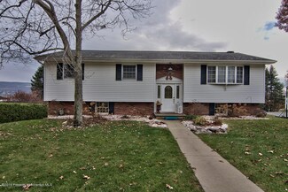 203 Prynn St Unit L11, Peckville, PA 18452