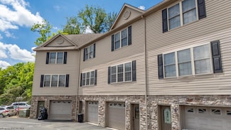 10 Pineview Place, Morgantown, WV 26505
