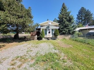 5755 E Lorraine Dr, Athol, ID 83801