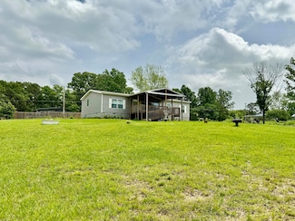 7780 Nadine Rd, Houston, MO 65483