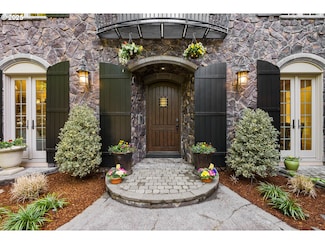 2147 Glenmorrie Ln, Lake Oswego, OR 97034