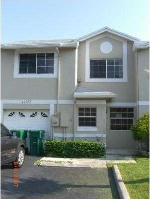 12177 SW 50th St, Cooper City, FL 33330