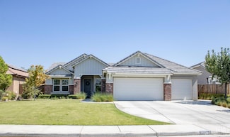 9926 Biscayne Dr, Bakersfield, CA 93311