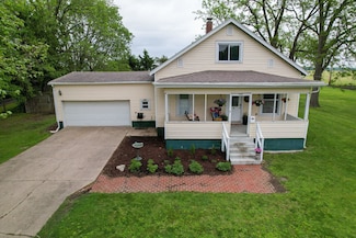 410 W 4th St, Homer, IL 61849