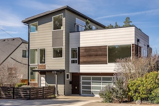 2007 30th Ave S, Seattle, WA 98144