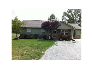 8102 Henryville Otisco Rd, Otisco, IN 47163