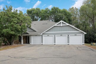 6833 Langford Dr Unit 3, Edina, MN 55436