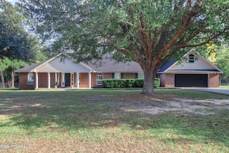 19062 E Highland Dr, Saucier, MS 39574