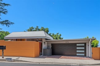 11575 Sunshine Terrace, Studio City, CA 91604