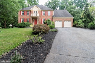 11802 Forest Knoll Ct, Bowie, MD 20720