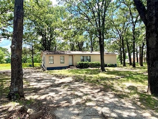 910 U S 69, Emory, TX 75440