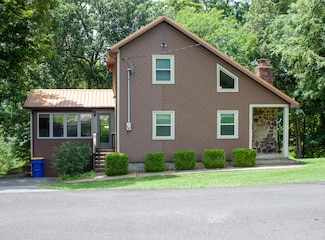850 Spring Shores Ln, Falls of Rough, KY 40119