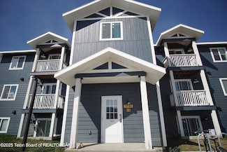 392 Clubmoss Ln, Driggs, ID 83422