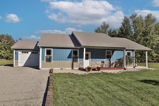 3058 Sarsi Dr, Lake Waynoka, OH 45171
