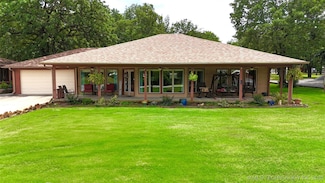 421224 E 1165 Rd, Eufaula, OK 74432