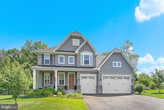 7736 Warrenton Chase Dr, Warrenton, VA 20187
