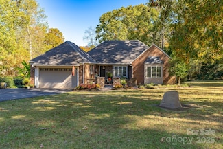 5515 Mallard Dr, Concord, NC 28025