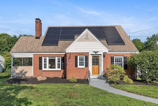 79 Baldwin Rd, Manchester, CT 06042