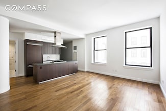 225 5th Ave Unit 11N, New York, NY 10010