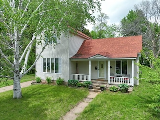 636 Union St, Eau Claire, WI 54703