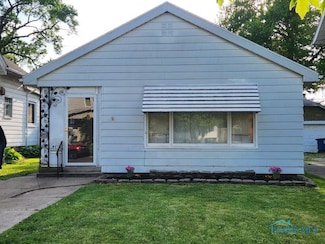 580 Durango Dr, Toledo, OH 43609