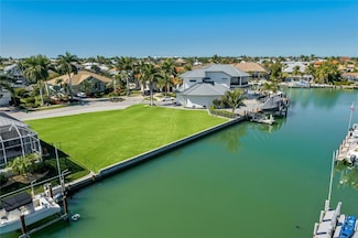 674 Cameo Ct, Marco Island, FL 34145