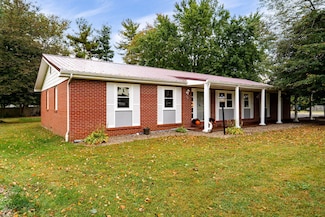 75 Country Manor Dr SE, Washington Court House, OH 43160