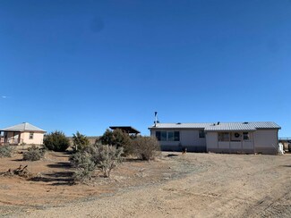 16 Calle Conejo Rd, Arroyo Hondo, NM 87513