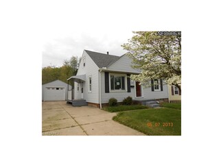 1707 32nd St NE, Canton, OH 44714