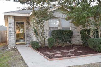 3909 Fox Run Dr, Fort Worth, TX 76123