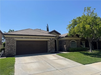 3884 Ash St, Lake Elsinore, CA 92530