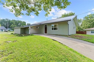 3210 Bon Air Ave NW, Warren, OH 44485
