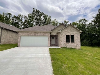 925 N Jeff Davis Ave, Jacksonville, AR 72076