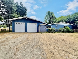 6800 Jim Ln, Long Beach, WA 98631