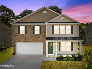 4525 Sandstone Dr, Greenville, NC 27858