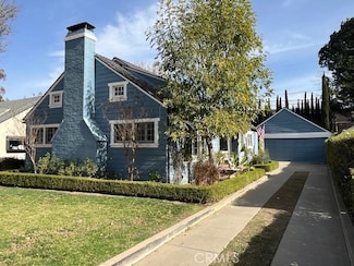 2329 N Riverside Dr, Santa Ana, CA 92706